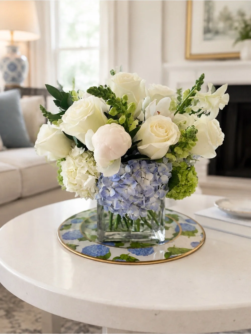 Jaye’s Studio Blue Hydrangea Floral Charger Plate Gold Rim set of 4